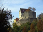Blick vom Wanderweg auf die Burg von Alzenau